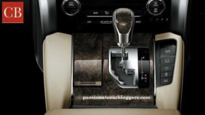 Toyota Alphard Enjoy First Class Traveling Experience.